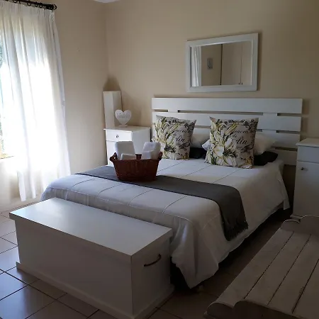 The Upper Deck Apartment Swellendam Exterior photo
