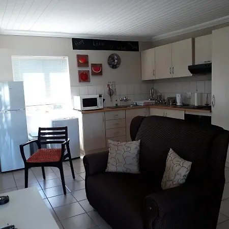 The Upper Deck Apartment Swellendam Exterior photo