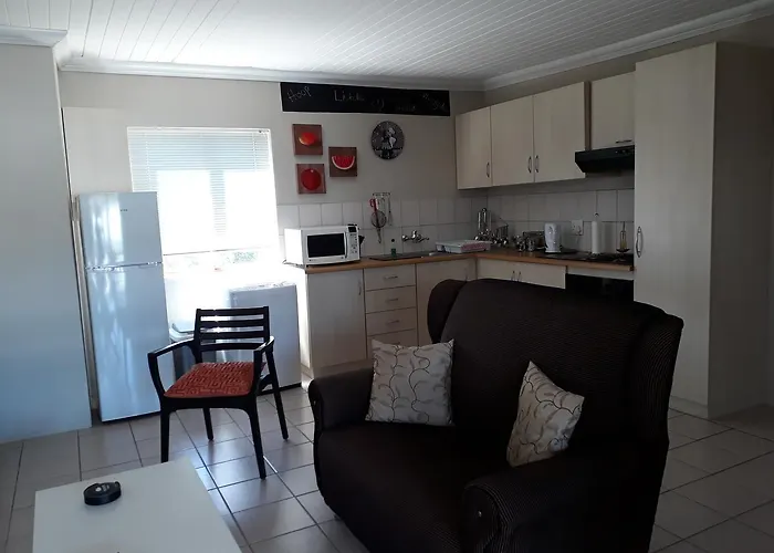 The Upper Deck Apartment